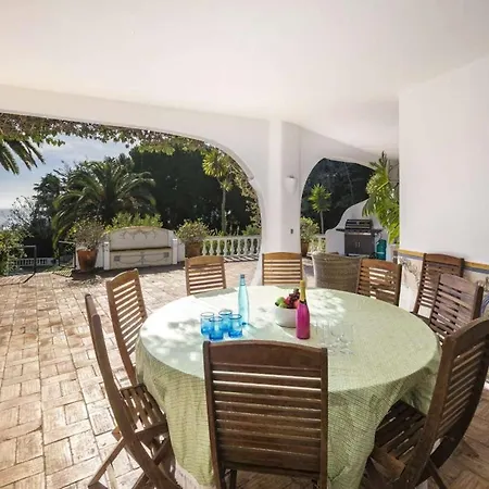 Luxury Lagos - 5 Bedrooms - Private Pool & Tennis Court - Lagos Quinta - Algarve Villa